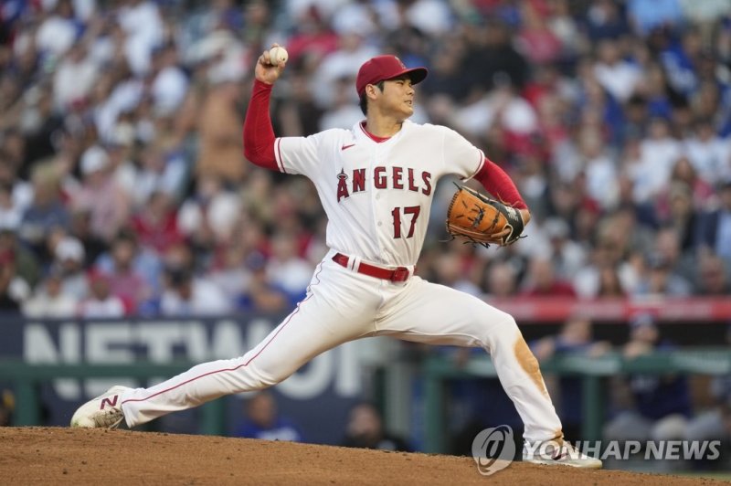 오타니 쇼헤이가 MLB 진출 후 첫 번째 4개의 홈런을 허용했다 (연합뉴스)