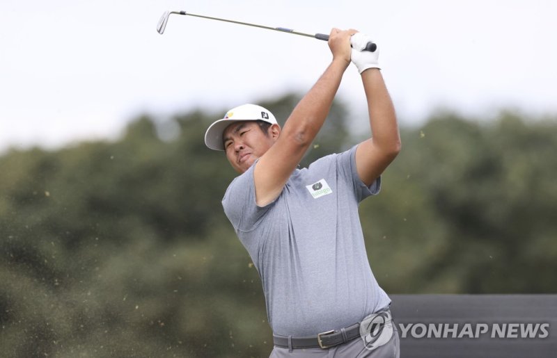 "이번엔 김주형 차례다" 매킬로이와 맞장..PGA 스코틀랜드오픈 3R 1타차 2위