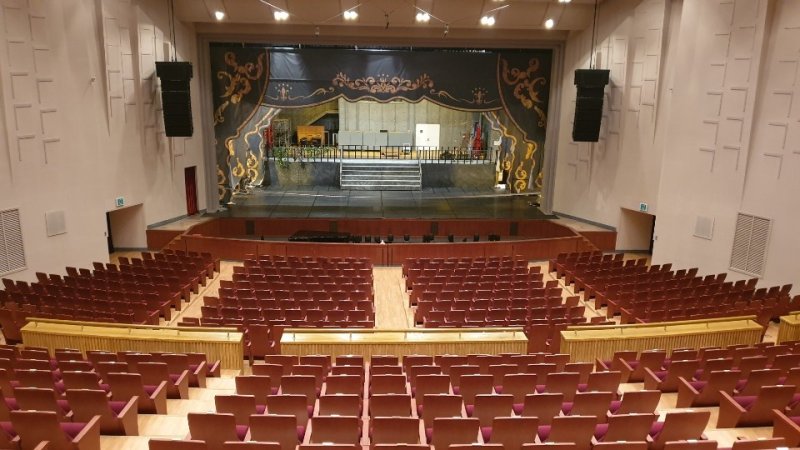 백운아트홀 공연무대와 객석 *재판매 및 DB 금지