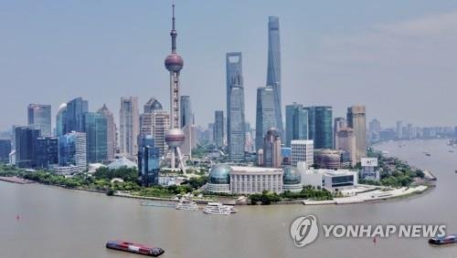 중국의 '경제수도' 상하이 푸둥 루자쭈이 금융가. 사진=연합뉴스