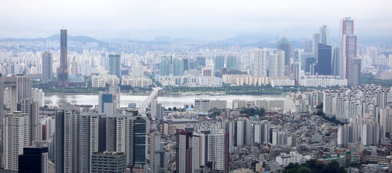 서울 도심 아파트단지의 모습이 보이고 있다. 사진=뉴시스