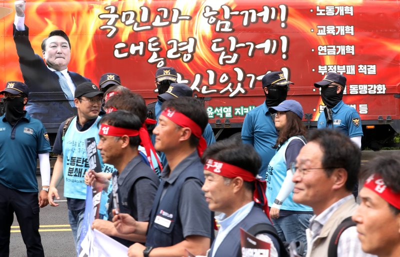 "5년간 10번 총파업" 파업 공화국 되나...재계 "불법 정치파업" 엄정대응 촉구