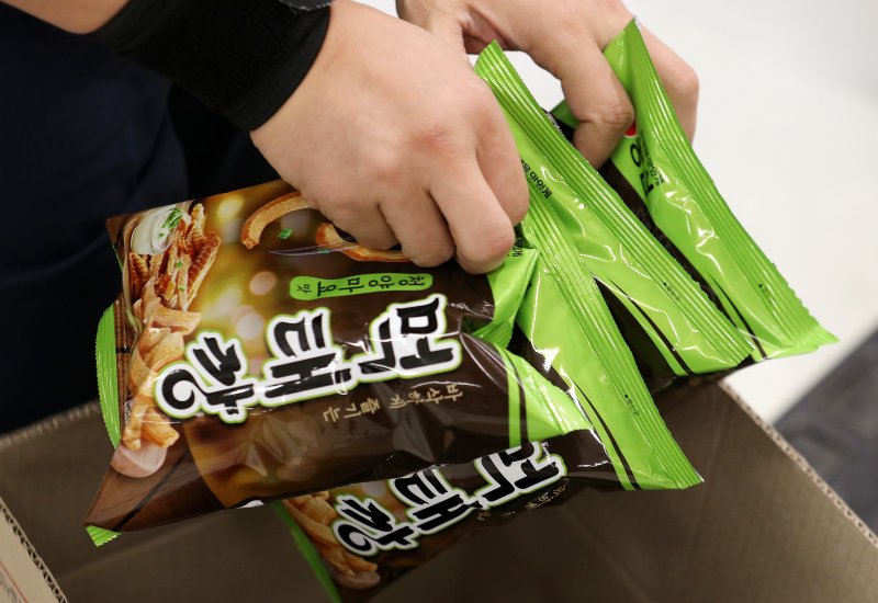 '먹태깡' 품절대란 주말 오픈런까지! [뉴시스Pic] 