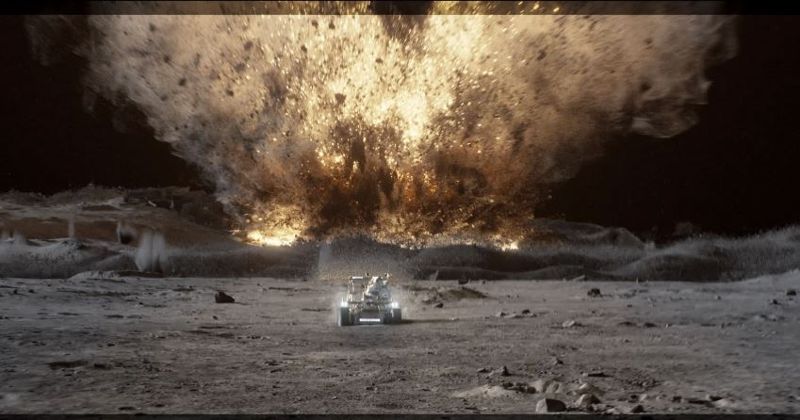 최종 VFX 기술을 적용한 영화 속 유성우 충돌 폭발 장면. 대형 유성우의 폭파로 인한 충격파는 땅이 요동치고 파장이 몰려오는 효과로 표현됐다. 이는 극중에서 선우(배우 도경수)의 위기를 고조시키는 중요한 액션포인트가 된다.