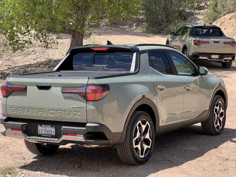 차량 후면. 사진=최종근 기자