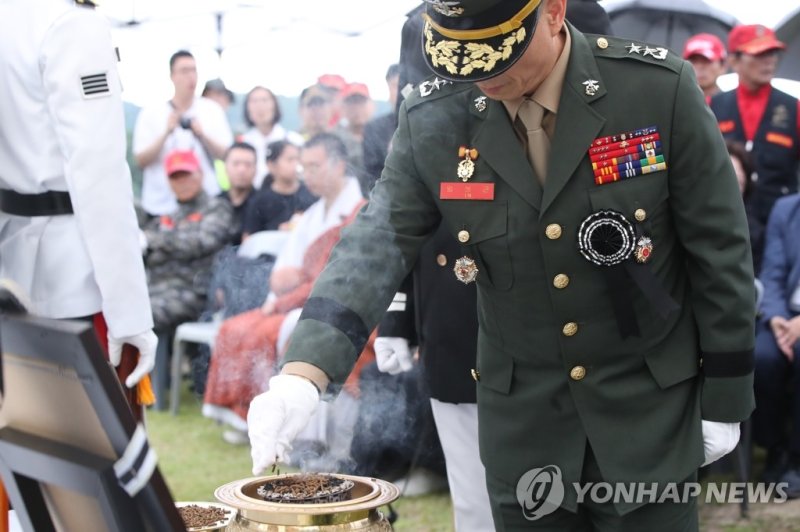 故채상병 사건 생존자, 임성근 사단장 고소