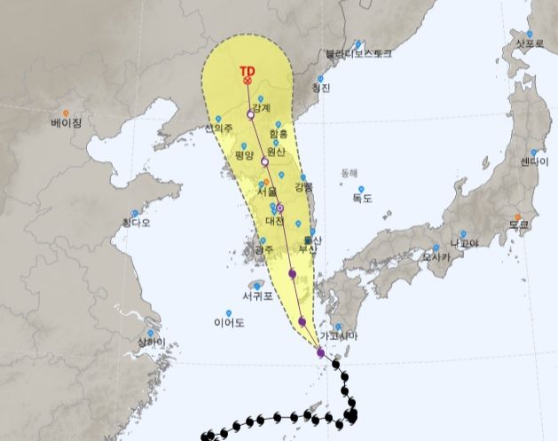 6호 태풍 카눈 예상경로 (9일 오전 3시 기준). /사진=기상청 제공