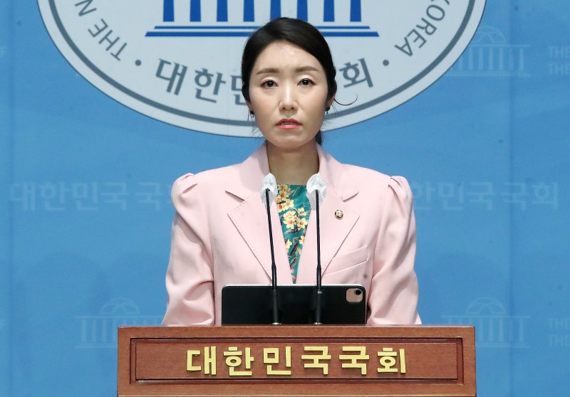 강선우 더불어민주당 대변인. 2023.6.11/뉴스1 ⓒ News1 임세영 기자