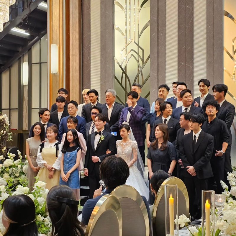 심형탁♥사야, 韓서 두 번째 결혼식…스타들 축하 속 웨딩마치(종합)
