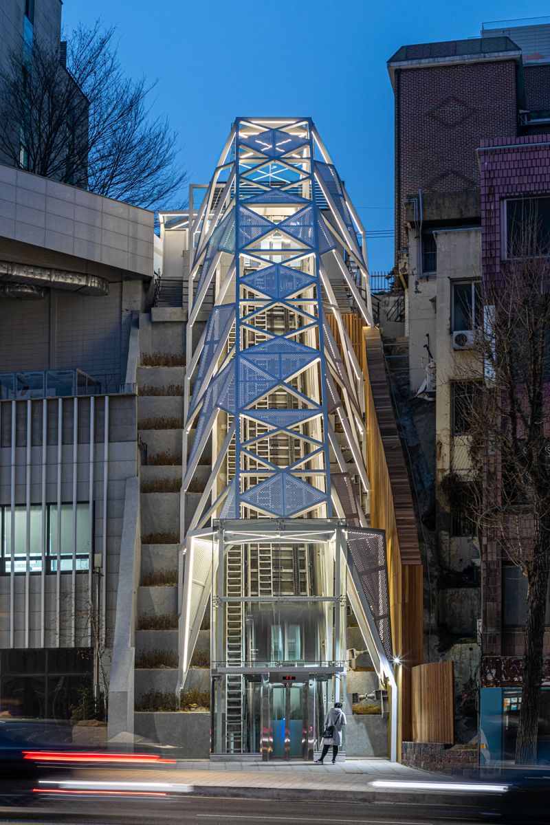'2023 대한민국 공공디자인대상'에 북아현동 경사형 엘리베이터