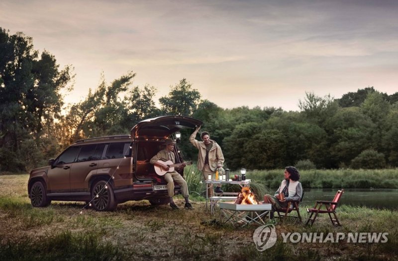 현대차, '디 올 뉴 싼타페' 출시 현대차, '디 올 뉴 싼타페' 출시 (서울=연합뉴스) 현대자동차는 오는 16일 대표 중형 SUV '디 올 뉴 싼타페'를 출시한다고 14일 밝혔다. 사진은 현대차 디 올 뉴 싼타페. 2023.8.14 [현대차·기아 제공. 재판매 및 DB 금지] photo@yna.co.kr (끝)