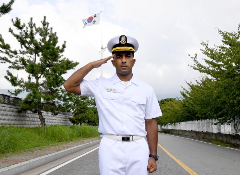 '해군 부사관 제280기 임관식' 조서윤 하사 등 170명 임관