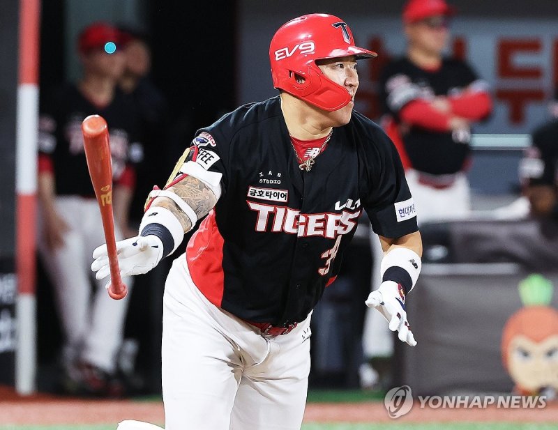 페디 공략에 4강 명운 달렸다 … 8월 타율 1위 KIA, 리그 최고 투수도 넘을까