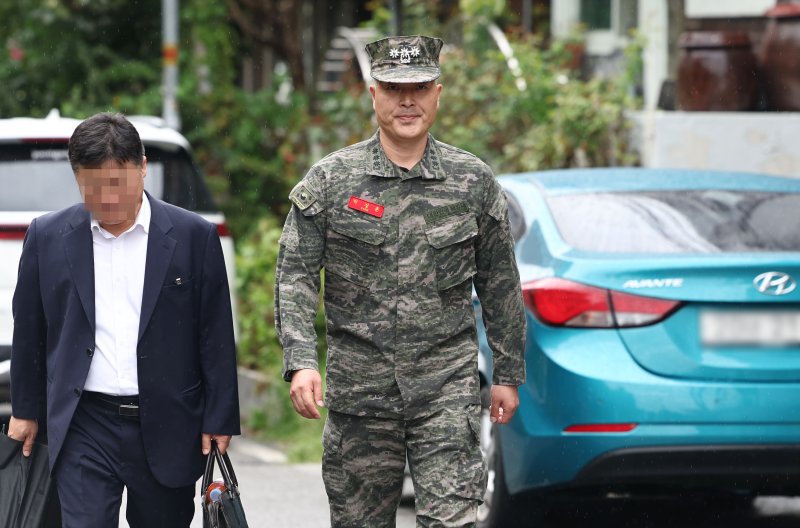  '항명 혐의' 박정훈 대령 "구속 갈림길, 내일 영장실질심사"