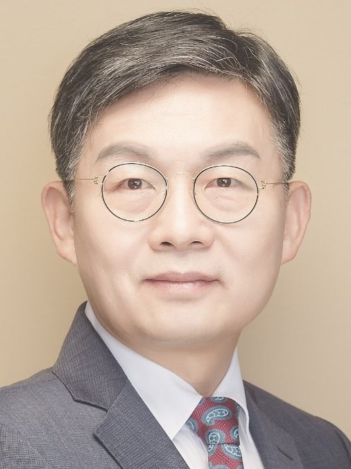 김윤 (서울대 의대 교수·의료관리학)