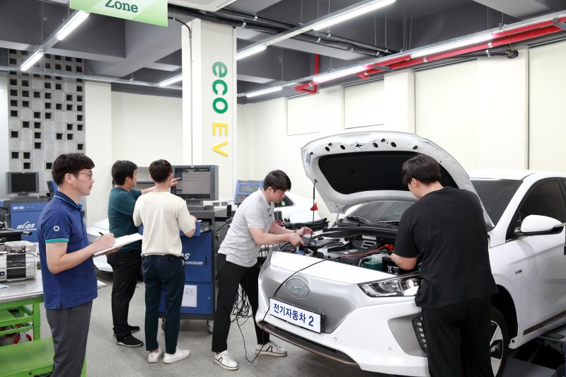 스마트전기자동차 *재판매 및 DB 금지