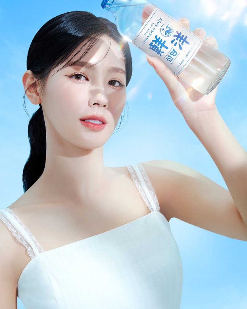 '선양' 소주 모델 (여자)아이들의 미연 /사진=맥키스컴퍼니