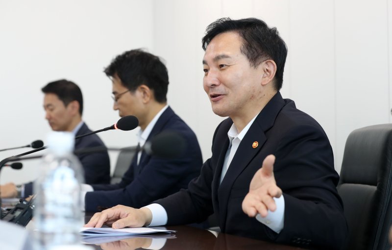 원룸·오피스텔 관리비, 중개 플랫폼에 공개...세부 사용료도 구분