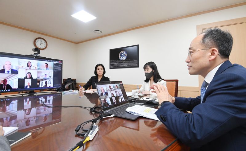 IMF "韓 긴축 재정정책 적절한 방향...기조 유지해야"