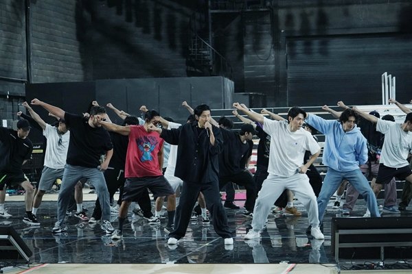 [서울=뉴시스] KBS 대기획 'ㅇㅁㄷ 지오디' 리허설에 참여한 가수 지오디(god). (사진= 아이오케이컴퍼니 제공) 2023.09.06. photo@newsis.com *재판매 및 DB 금지