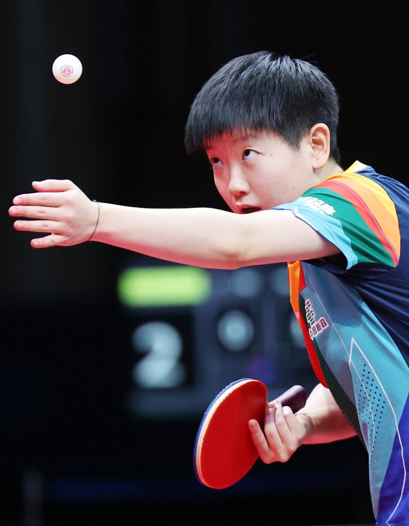 '성장한' 신유빈, 최강 쑨잉사와 대등하게 싸워 … 패했지만 파리 올림픽 희망봤다 [항저우AG]