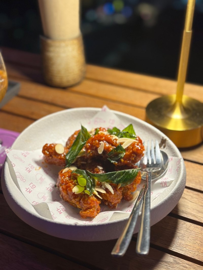 안주에서 선보인 닭강정ⓒ News1 윤슬빈 기자