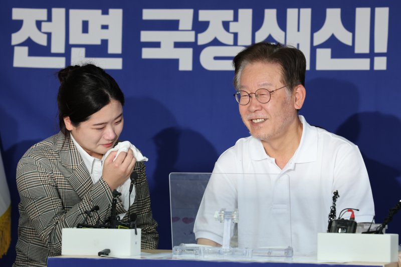 박지현 “이재명 수척해진 모습에 나도 모르게 눈물이..최소한의 예의”