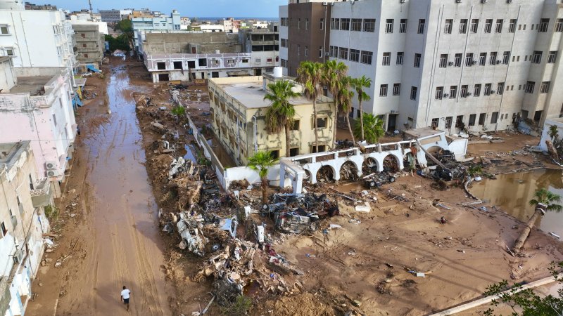 사망 5300명, 실종 1만명.. 리비아 대홍수 피해 키운 주범은