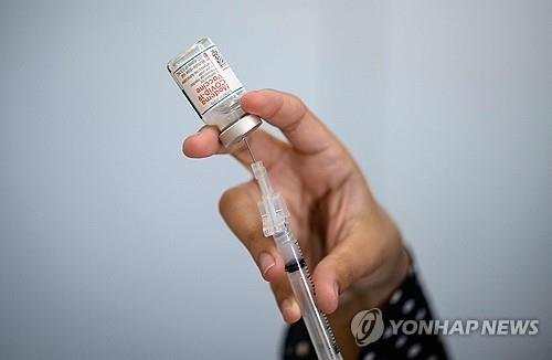 XBB.1.5 대응 모더나 백신 초도물량 40만회분 이날 도입