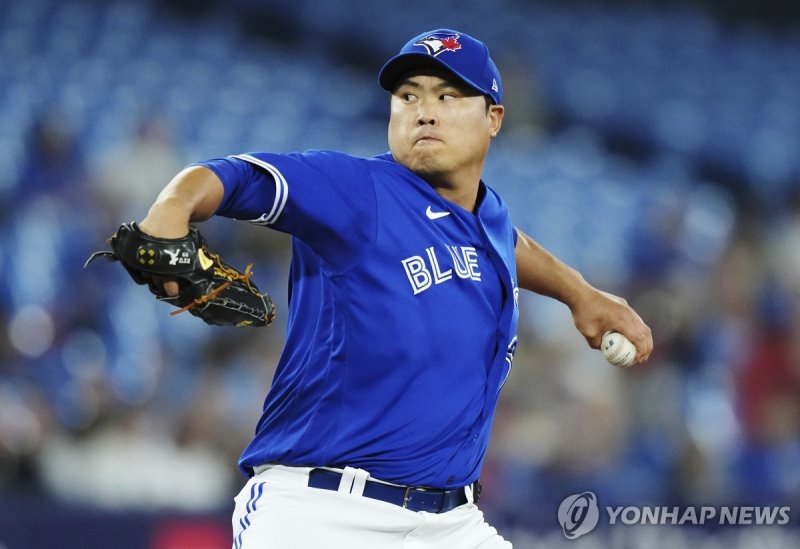 류현진 계약 임박? MLB 선발 시장이 미쳤다 … 이래서 보라스가 호언장담했나