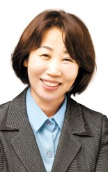 [fn광장] 강요된 감정