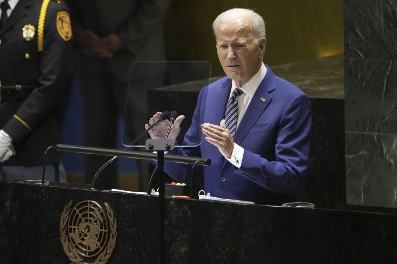 조 바이든 미국 대통령이 19일(현지시간) 뉴욕 유엔본부에서 열린 유엔총회에서 연설하고 있다. 바이든 대통령은 이날 외교적 해법을 통해 한반도 비핵화를 달성하겠다는 기존 입장을 재확인했다. AP연합