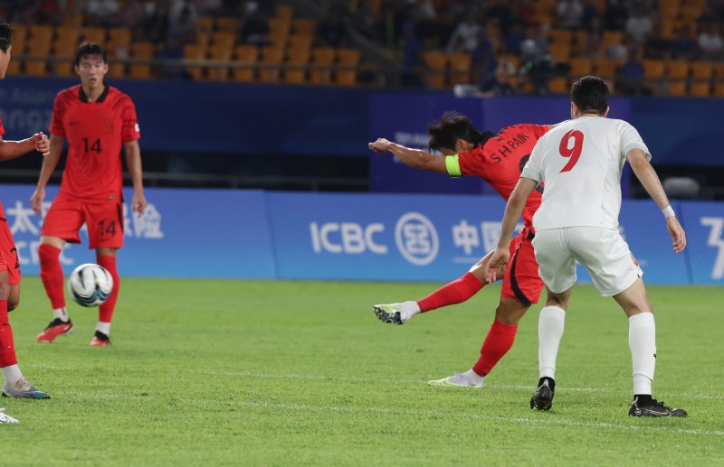 亞게임에서 한국 축구는 아르헨티나?…바레인 꺾고 전승, 3경기 16골 미친 화력 [항저우 AG]