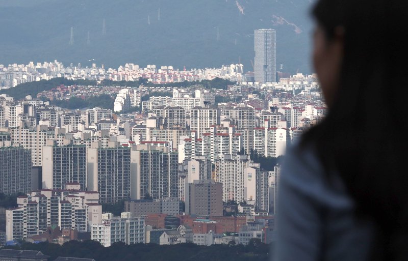 사진은 서울 남산에서 내려다 본 시내 아파트의 모습. 2023.9.18/뉴스1 ⓒ News1 구윤성 기자 /사진=뉴스1