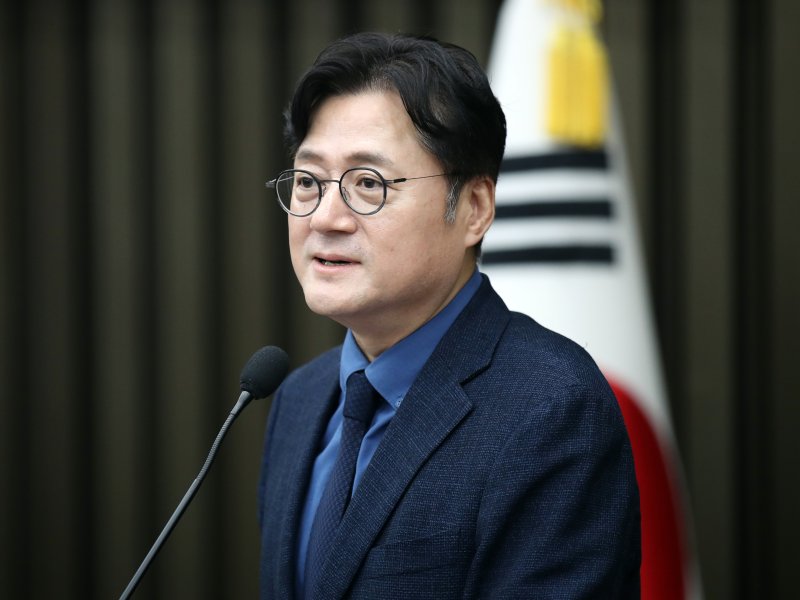 홍익표 "늦어도 10월 3일 원내 지도부 인선…노조법·방송법 지속 추진"