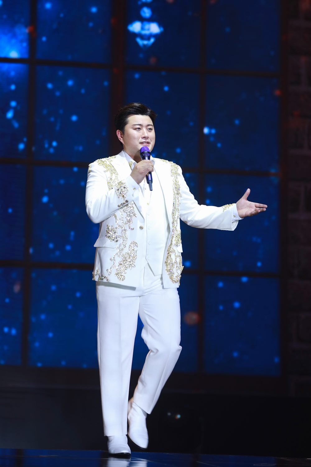 김호중, 11월 4일 XR 콘서트 '트래블러' 개최 - 뉴스 썸네일 이미지