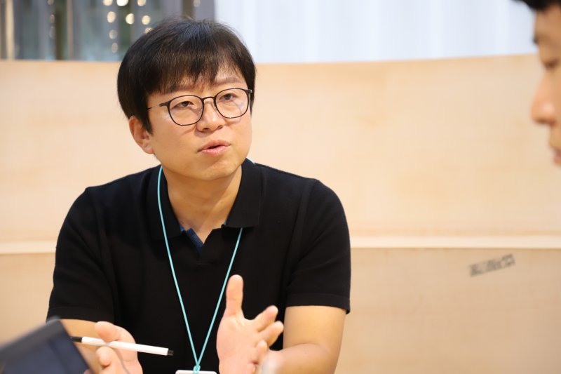 이현재 우아한청년들 대외협력실 이사가 27일 송파구 우아한청년들 본사에서 뉴스1과 인터뷰를 진행하고 있다.(우아한청년들 제공)