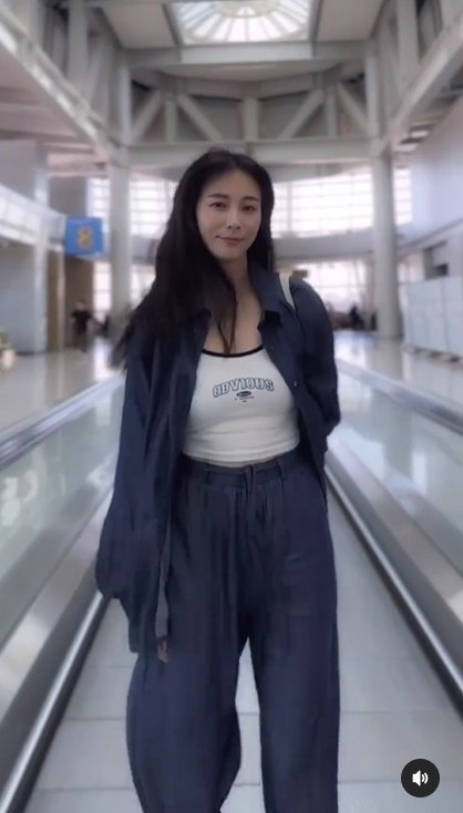 안혜경, 결혼 일주일여만에 신혼여행 …'빈센조' 촬영감독 남편의 수준급 영상
