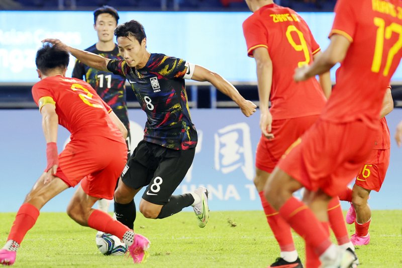 中 누리꾼들 “홍콩도 축구로 이란 이기는데 중국은 뭐 하고 있나” 체념, 한숨 [항저우AG]