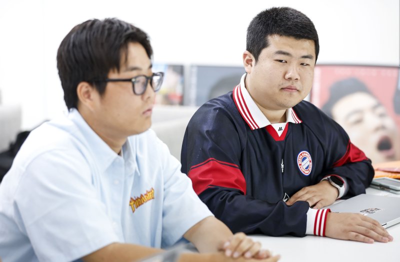 [서울=뉴시스] 정병혁 기자 = 크리에이터 뷰티풀너드가 13일 서울 마포구 메타코미디 사옥에서 뉴시스와의 인터뷰를 하고 있다. 2023.09.13. jhope@newsis.com