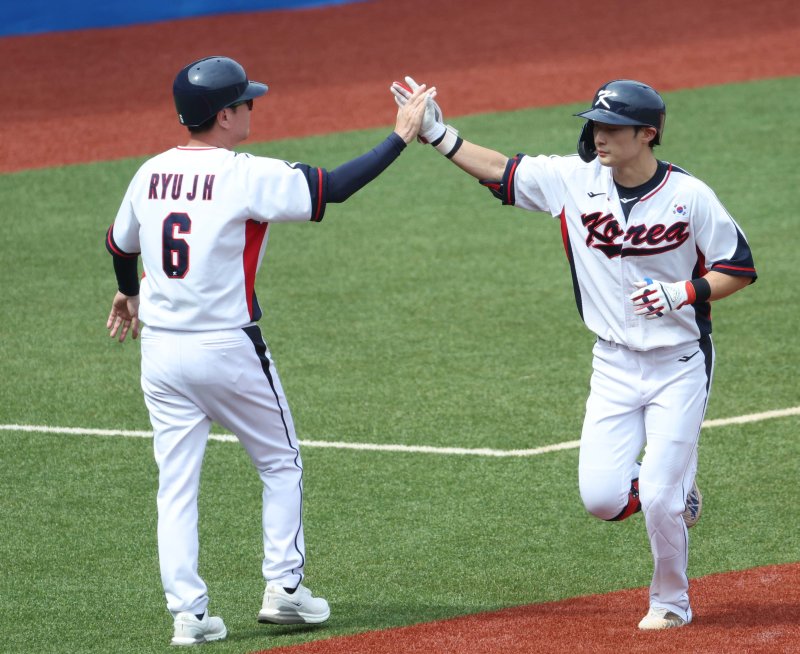 강백호 드디어 첫 안타 나왔다…태국 17-0 완파 조 2위 슈퍼라운드 진출 [항저우AG]