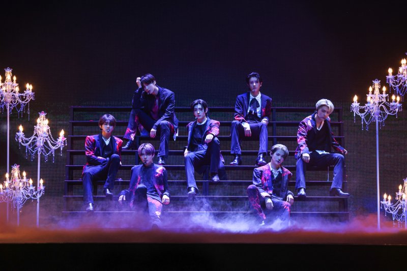 [서울=뉴시스] 엔하이픈 월드투어 '페이트(FATE)' LA 공연. (사진 = 빌리프랩 제공) 2023.10.08. photo@newsis.com *재판매 및 DB 금지