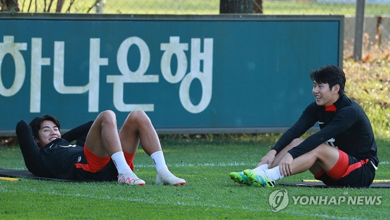 ‘항저우의 선물’ 황재원, 이한범, 설영우 … 한국 축구 수비진 세대교체도 이뤄지나