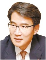 [fn광장] 좁은 회랑과 한국 경제의 성공방정식