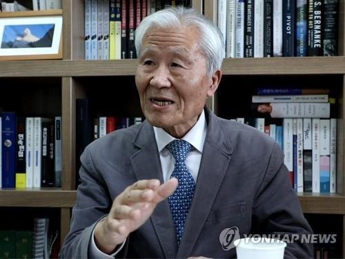 연합뉴스와 인터뷰 중인 조갑제 대표 [촬영 정한솔]