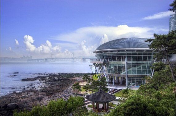 신태양건설이 공동 시공한 세계적인 건축물 해운대 동백섬 '누리마루 APEC 하우스'. 신태양건설 제공