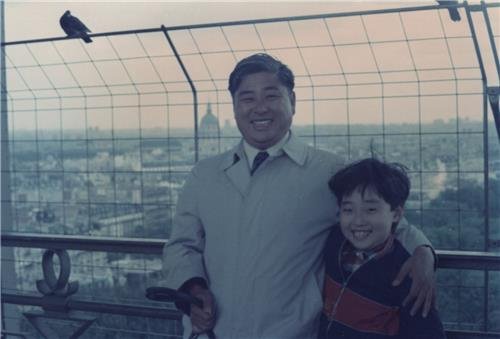 고(故) 최종길 서울대 법대 교수(왼쪽)와 최광준 경희대 법학전문대학원 교수 [최광준 교수 제공. 재판매 및 DB 금지]