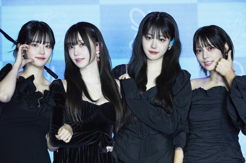 [서울=뉴시스] 그룹 '큐더블유이알(QWER)' 싱글 1집 '하모니 프롬 디스코드(Harmony from Discord)' 쇼케이스. (사진= 타마고 프로덕션 제공) 2023.10.18. photo@newsis.com