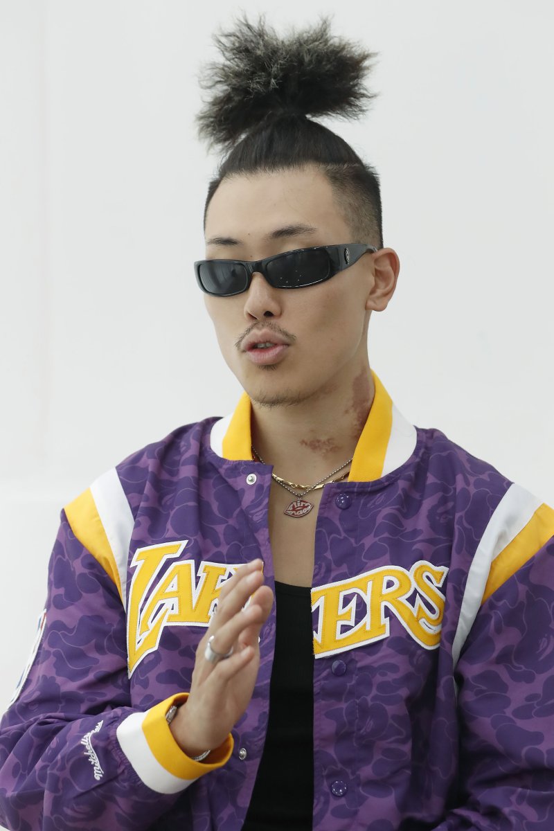 [서울=뉴시스] 최동준 기자 = 크리에이터 김모이 씨가 26일 서울 강서구 한 스튜디오에서 뉴시스와 인터뷰를 하고 있다. 2023.09.26. photocdj@newsis.com