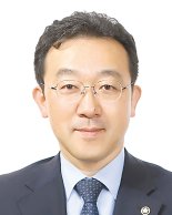[fn광장] 정치, 드라마만 있고 시스템이 없다